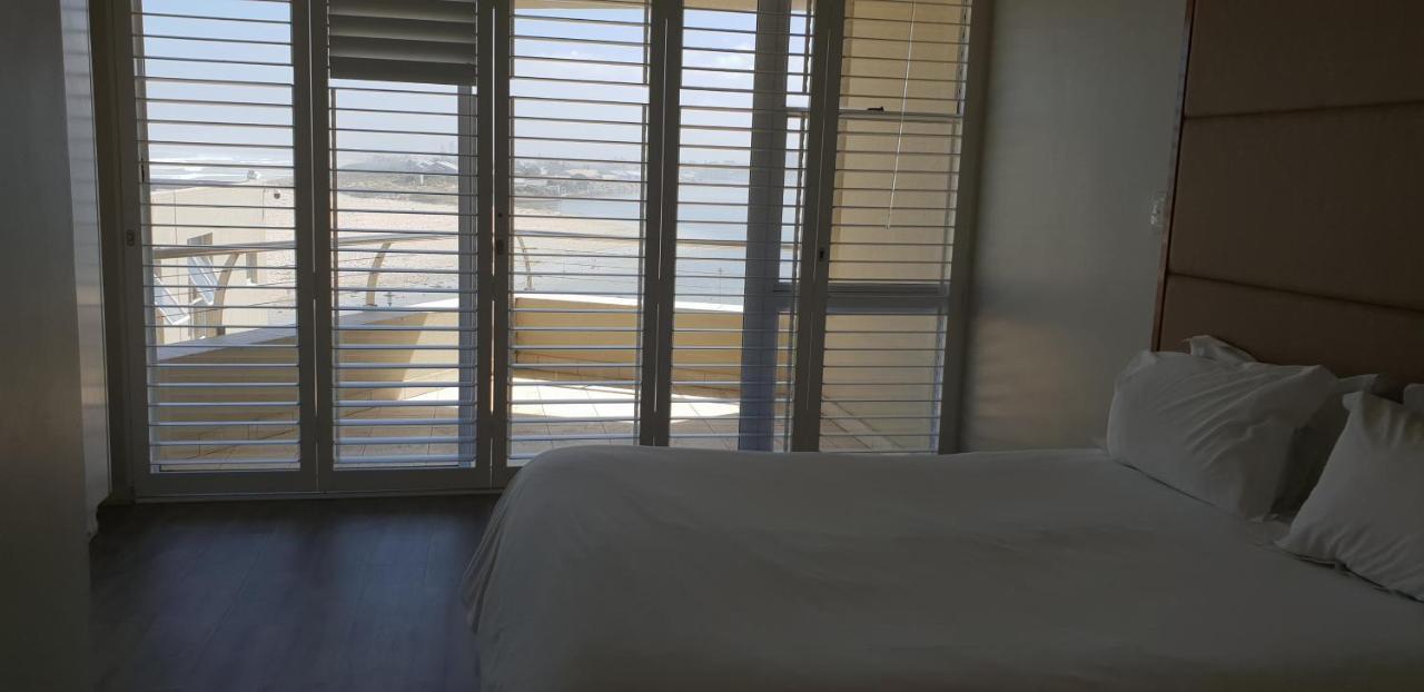 Lagoon Beach Hotel Apartments Cape Town Exterior foto