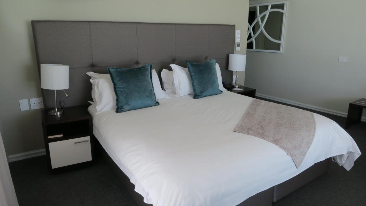 Lagoon Beach Hotel Apartments Cape Town Exterior foto